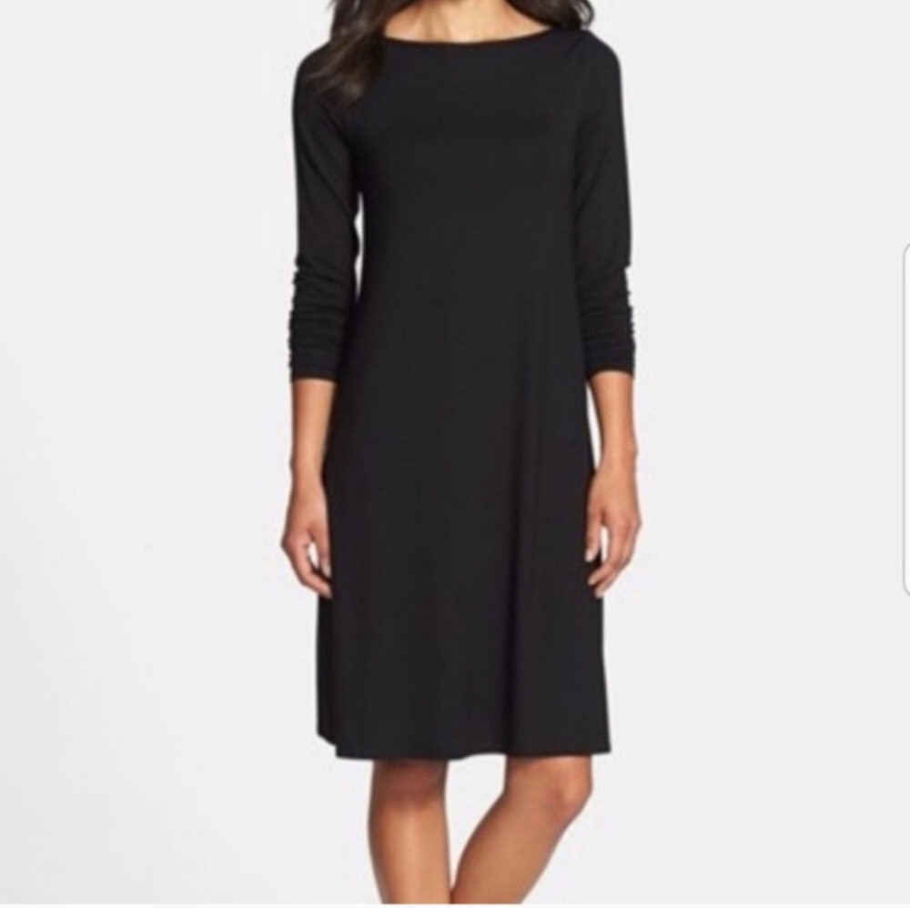 Eileen Fisher viscose jersey 3/4 Sleeve Scoop crew Neck Black Sheath Mini dress